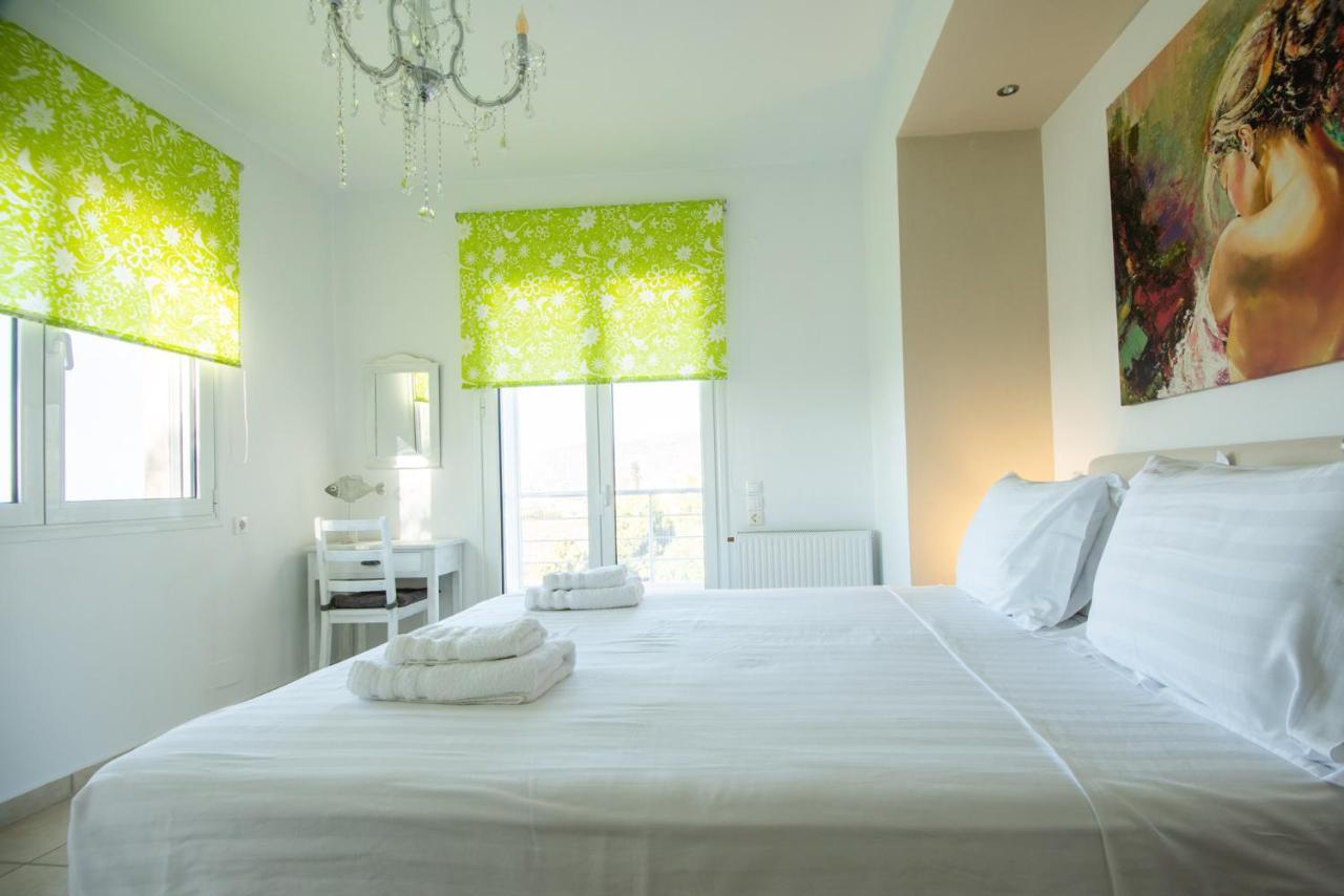 Villa Elena มิลาโตส ภายนอก รูปภาพ